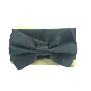 St. Patrick Men's Bow Tie Pocket Square Set Solid Charcoal Gray Microfiber